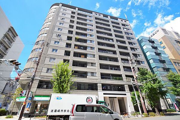 レジディア心斎橋ウエスト 801｜大阪府大阪市西区新町3丁目(賃貸マンション1LDK・8階・50.29㎡)の写真 その1