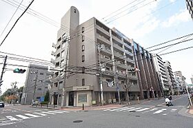 ラファイン江坂  ｜ 大阪府吹田市江坂町２丁目4番13号（賃貸マンション1K・6階・26.00㎡） その1