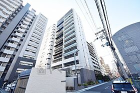 グランアッシュ江坂  ｜ 大阪府吹田市広芝町13番35号（賃貸マンション1LDK・9階・36.92㎡） その1