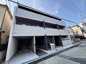 リアコート豊中岡町2  ｜ 大阪府豊中市宝山町（賃貸アパート1LDK・2階・25.40㎡） その1