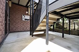 6 / 10