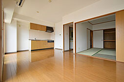 倉西ビル 402号室 4階3LDKのリビング/ダイニング