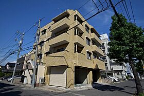 ノーブル原 201号室 ｜ 広島県広島市安佐南区緑井２丁目17-11（賃貸マンション1LDK・2階・58.79㎡） その1