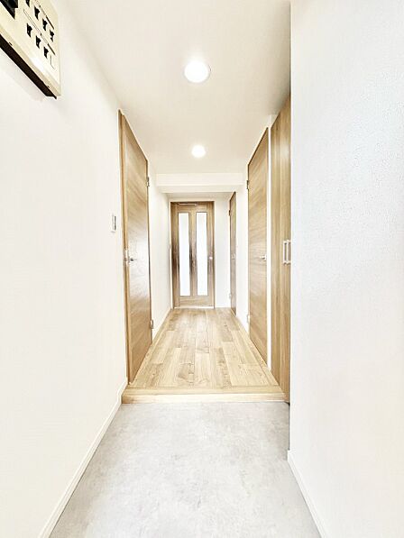 家族の帰宅やお客様をあたたかく迎える玄関