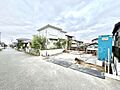 ここから始まる...
