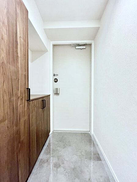 家族の帰宅やお客様をあたたかく迎える玄関