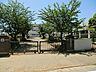 周辺：小学校 900m 萱田小学校