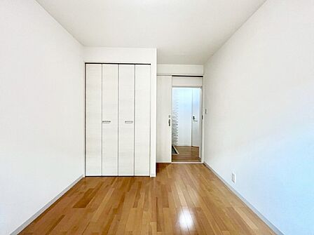 収納スペース充実で子ども部屋にぴったり