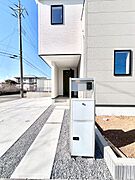 シンプルデザインのポスト。