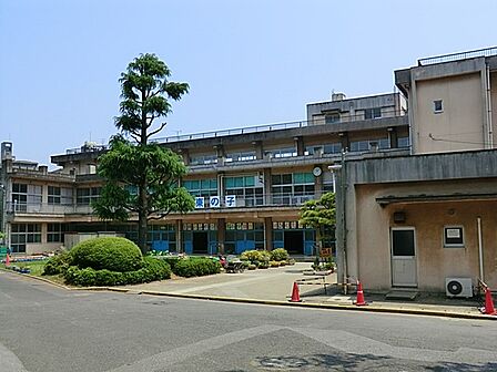 小学校 1290m 千葉市立千草台東小学校