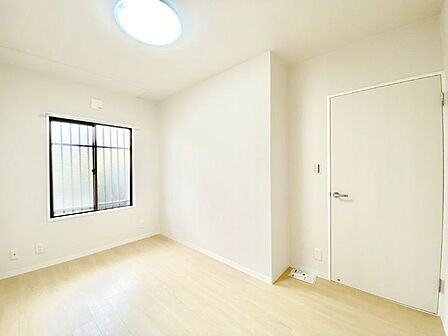 爽やかな日差しがお部屋全体を優しく包み込んでくれます