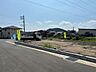 外観：前面道路含む現地写真