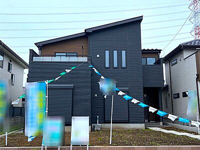 外観：たっぷりの陽光と心地よい風が舞い込む住まい 