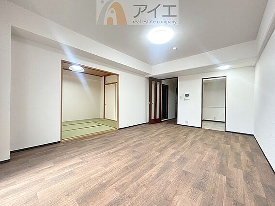 朝から日差しい...
