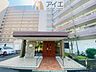 エントランス：バリアフリー設計で安心な暮らしを