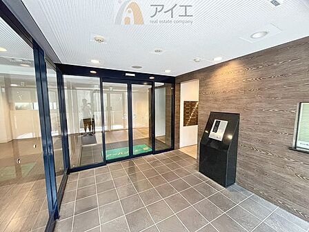 共用部の清掃・修理は管理員が実施