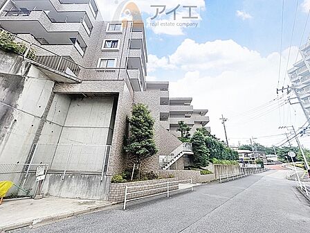 設備が充実したリノベーション物件で、豊かな生活を実現