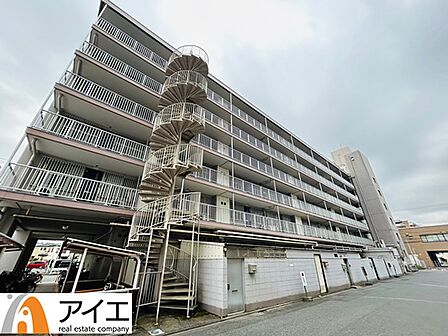溢れる陽光でご家族の笑顔も輝く住まい