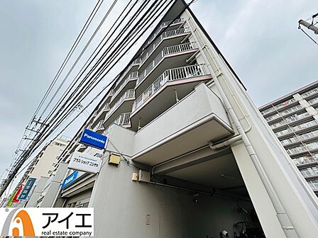 溢れる陽光でご家族の笑顔も輝く住まい