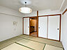 室内：窓側から見たお部屋
