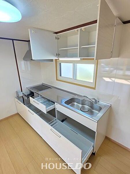 キッチンを拡大表示