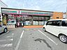 周辺：【セブンイレブン　原町駅前店】早朝、深夜など時間を気にせずお買い物。話題のスイーツや、期間限定のお惣菜など、要チェックです♪ 850m