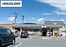 周辺：セブンイレブン山形鈴川3丁目店 560m