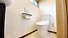 トイレ：ウォシュレット付きトイレです。