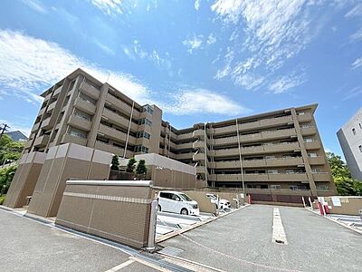 外観：「萩の台駅」より徒歩約1分の立地◎