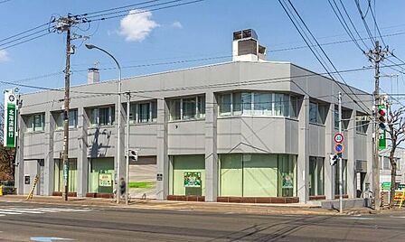 北海道銀行 白石支店 740m
