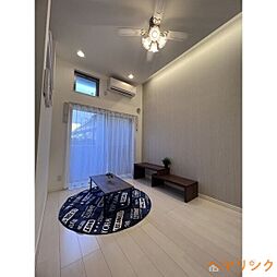 コンフォルタ杉村 1階1Kのリビング/ダイニング