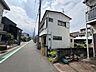 外観：前面道路含む現地写真