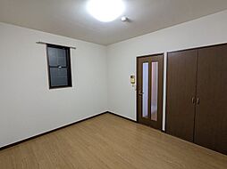 アンプルール　ブワ　翠 210 2階1Kのリビング/ダイニング