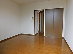 アンプルール　ブワ　翠 205 2階1Kのリビング/ダイニング