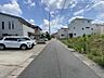 外観：見通しの良い直線道路。毎日の駐車も安心です！