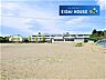 周辺：七ヶ浜町立亦楽小学校 徒歩18分。 1400m