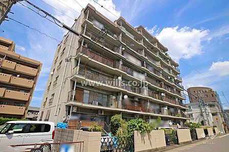 コ・ドミニオンろくしゃの外観(南西側から)