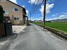 外観：前面道路含む現地写真