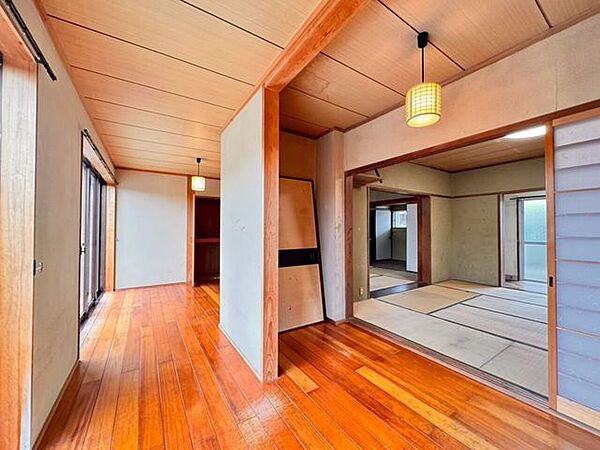 室内