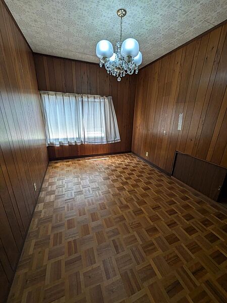 洋室を拡大表示