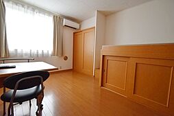 レオパレスＲＡＶＥ 203 2階1Kのリビング/ダイニング