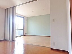 ismI 202 2階1LDKのリビング/ダイニング