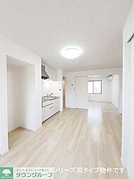 ミルト・ラフレシール 104 1階1LDKのリビング/ダイニング