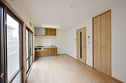 西武拝島線 武蔵砂川駅 徒歩4分の賃貸アパート 1階1LDKのリビング/ダイニング