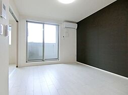 JR八高線 箱根ケ崎駅 徒歩24分の賃貸アパート 2階2LDKのリビング/ダイニング