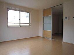 JR青梅線 福生駅 徒歩3分の賃貸アパート 3階1LDKのリビング/ダイニング