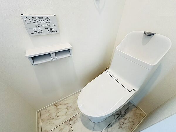 トイレを拡大表示