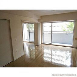 東京メトロ有楽町線 護国寺駅 徒歩4分の賃貸マンション 8階2LDKのリビング/ダイニング