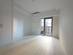 東京メトロ丸ノ内線 新宿御苑前駅 徒歩5分の賃貸マンション 7階1Kのリビング/ダイニング