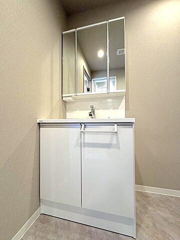 洗面 六実マンション 7階/-